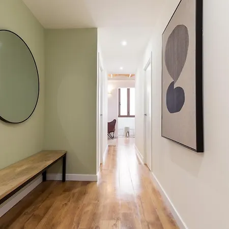 Diagonal By Olala Homes *