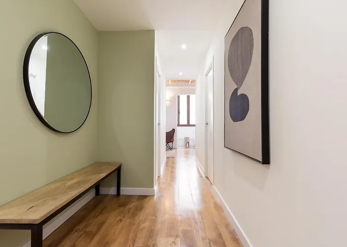 Diagonal By Olala Homes *